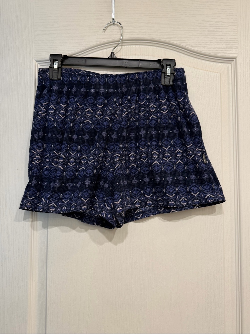Eddie Bauer Navy Patterned High-Waist Pull-On Shorts